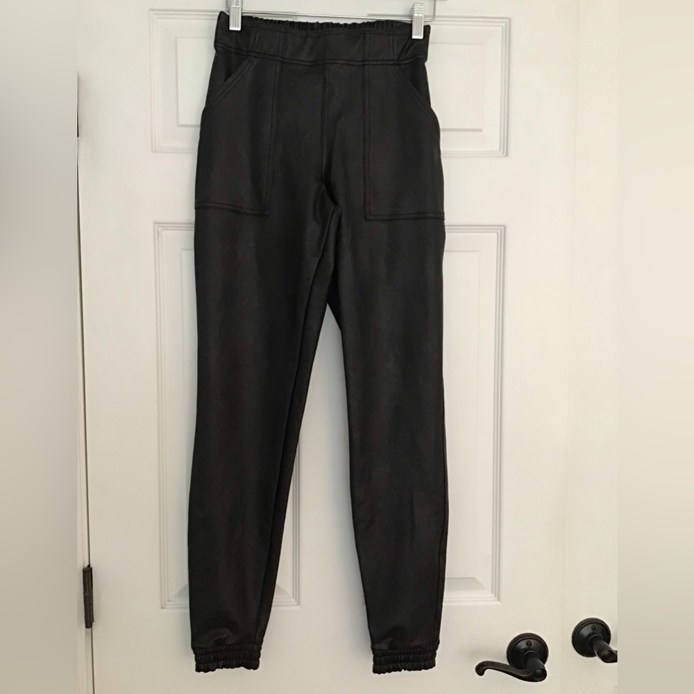 SPANX Faux Leather Jogger Pants Black Size XS - Picture 6 of 11